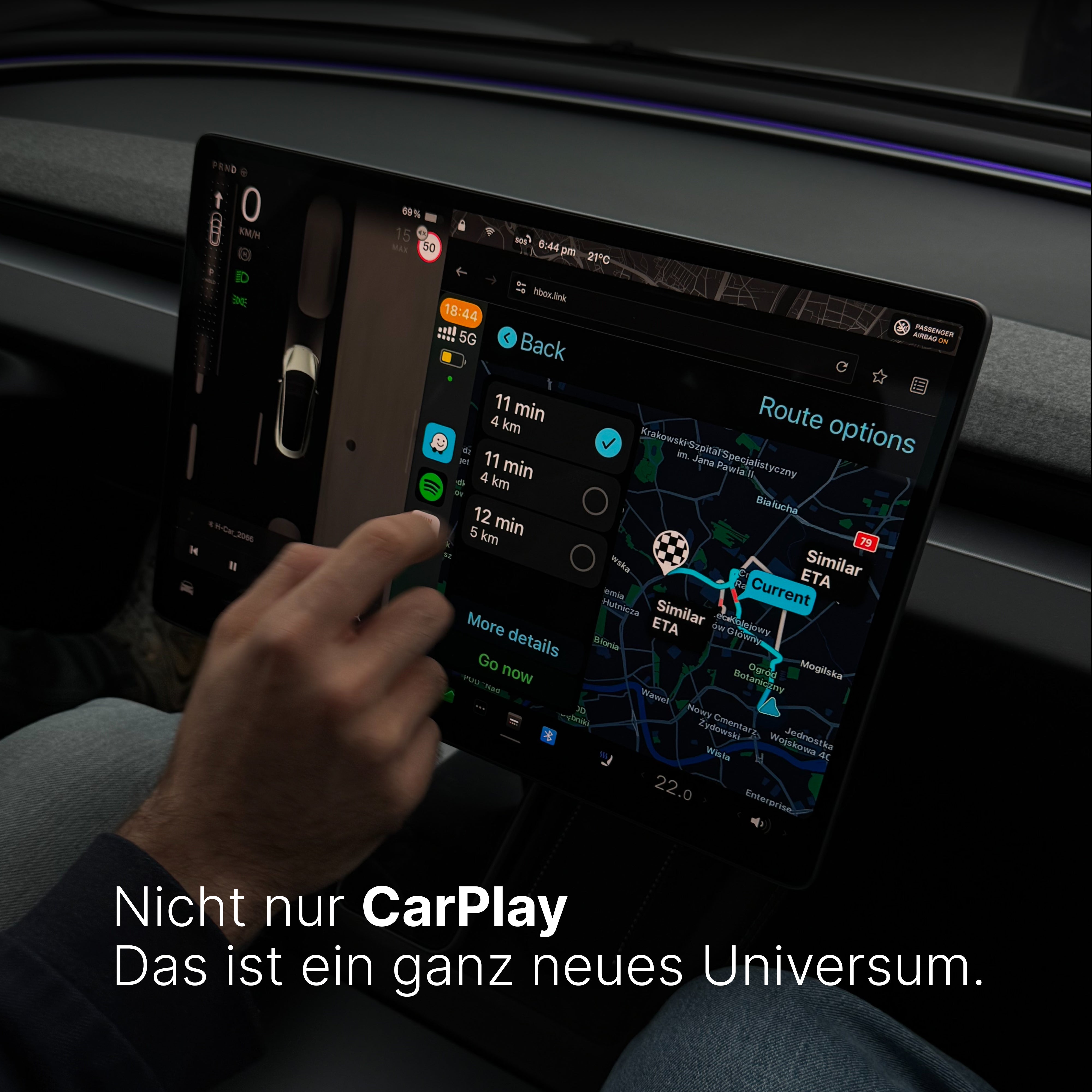 RaumBox Tesla CarPlay